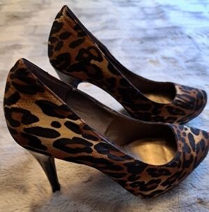 Moda Spana Leopard Print Stilettos Size 6